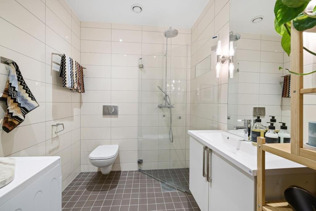 Modern 2Bed Room Sea View Apartment @ Oslo Barcode エクステリア 写真