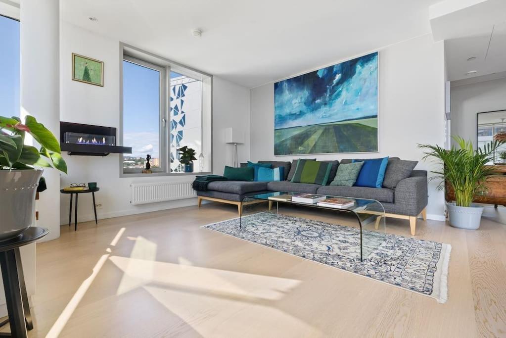 Modern 2Bed Room Sea View Apartment @ Oslo Barcode エクステリア 写真